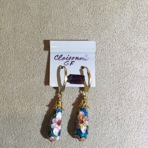 CLOISONNE VINTAGE FLORAL EARRINGS, 14K GF, NWT